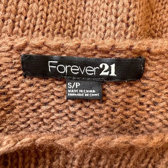 Forever 21 KnIt Shirt - Picture 3 of 5